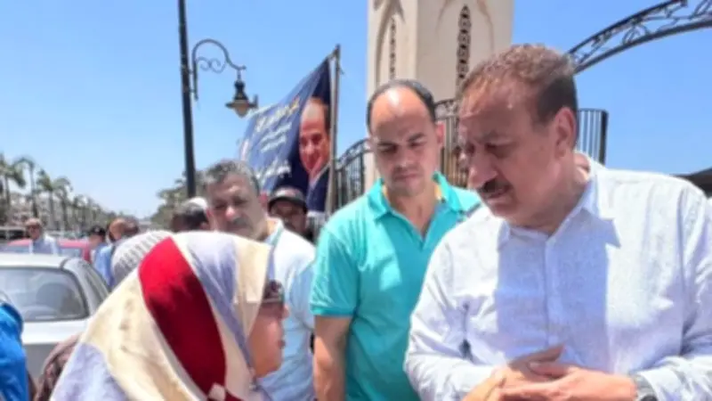 محافظ بورسعيد يواصل دعم الحالات الإنسانية في ثالث أيام عيد الأضحى