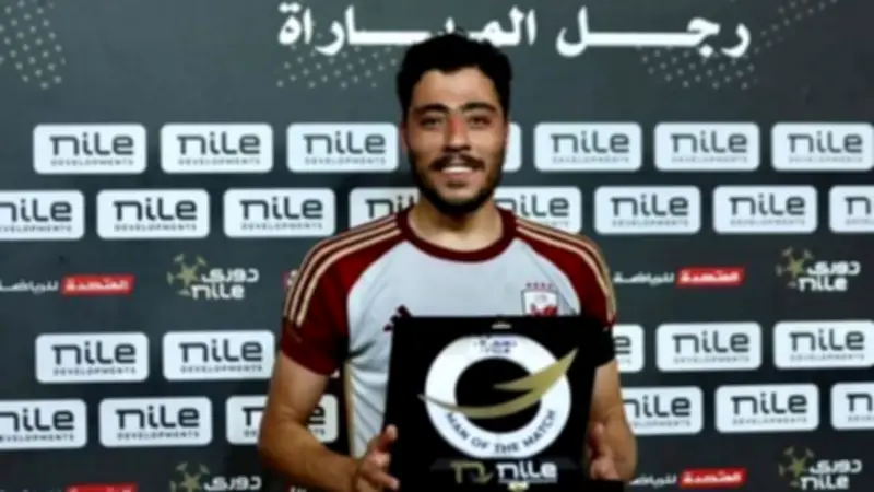 فتحي سند: أكرم توفيق ورقة رابحة لأي فريق لقدرته على شغل عدة مراكز