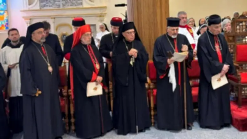 البطريرك الأنبا إبراهيم إسحق يشارك في تنصيب بطريرك الكنيسة الكلدانية ببغداد