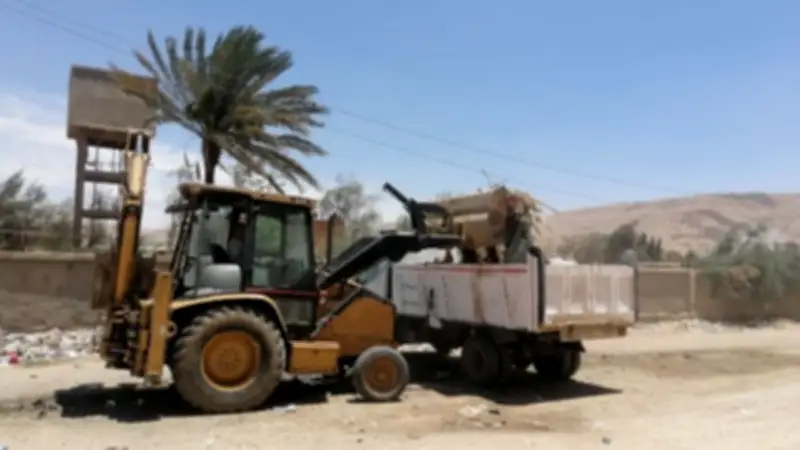 محافظ سوهاج يواصل حملات رفع مخلفات العيد وإزالة مخالفات البناء والتعديات