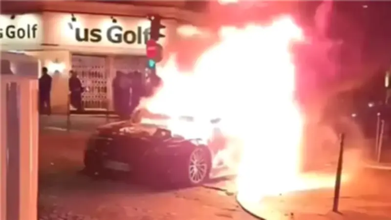 حرائق وشغب في باريس بعد فوز سان جيرمان بدوري أبطال أوروبا