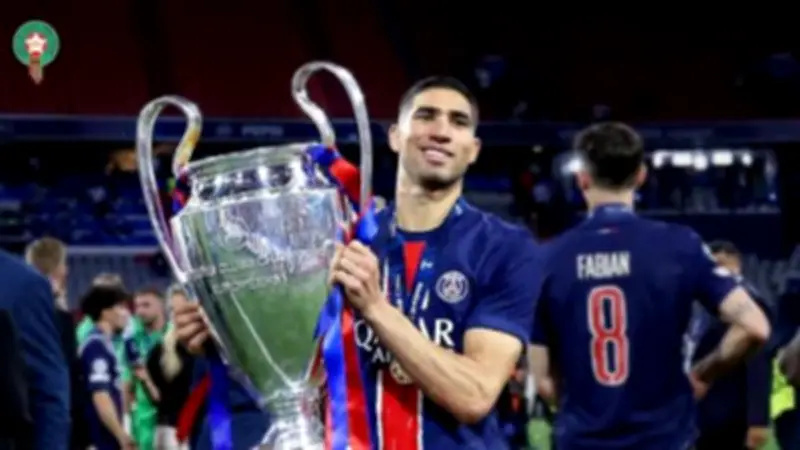 أشرف حكيمي يعادل إنجاز إيتو بعد لقب دوري أبطال أوروبا الثالث