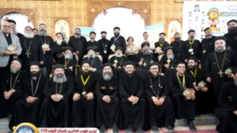 تكريم الفائزين بمهرجان الكرازة المرقسية بأسيوط الجديدة بحضور أربعة أساقفة