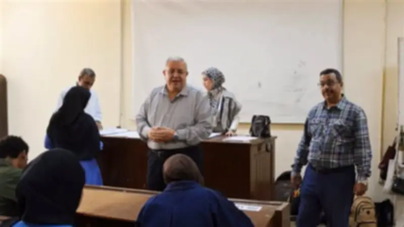 انطلاق امتحانات الفصل الدراسي الثاني بطب بيطري القاهرة بمقرر الذكاء الاصطناعي