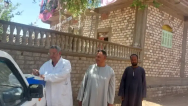 محافظ سوهاج يوجه بحملات بيطرية وندوات إرشادية لمواجهة الكلاب الضالة