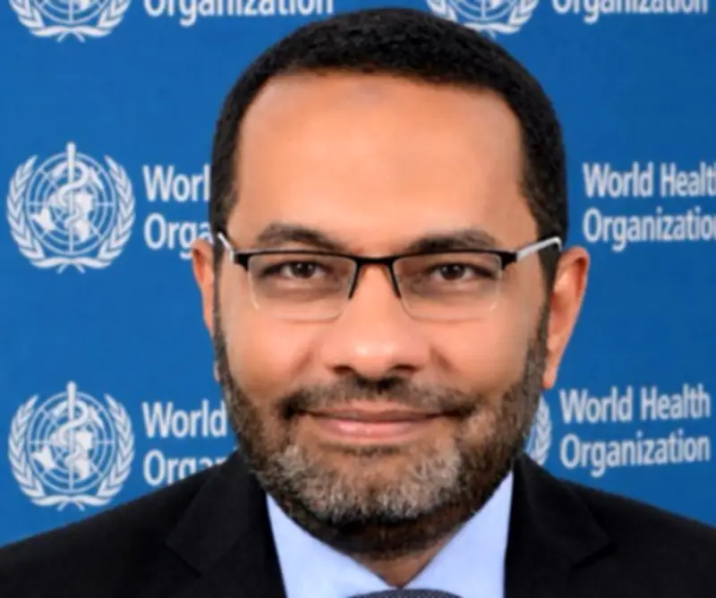وزير الصحة يهنئ الدكتور محمد حساني باختياره عضوًا بمنظمة الصحة العالمية