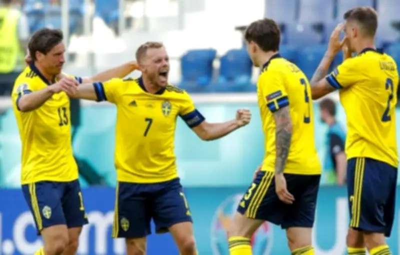 إصابة إميل هولم تبعده عن كأس العالم مع السويد