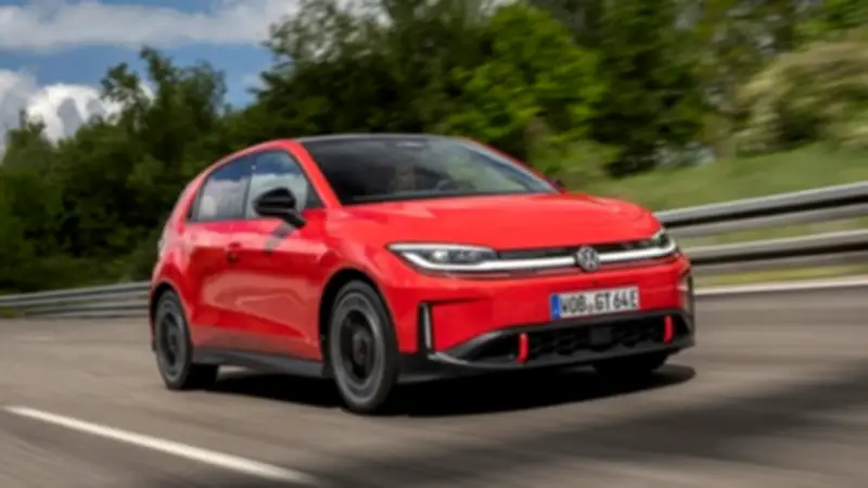 فولكس فاجن تكشف عن أول GTI كهربائية في تاريخها: ID بولو GTI