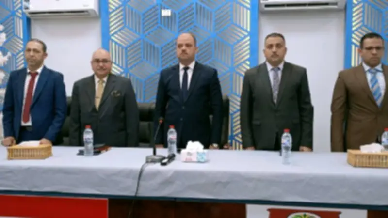 نائب محافظ الوادي الجديد يسلم شهادات برنامج IT Professional بالداخلة