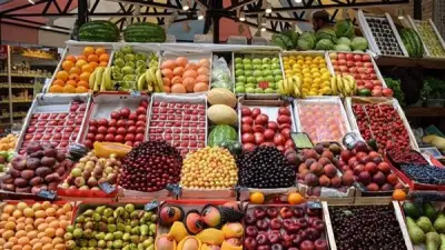 انخفاض 10 جنيهات في 12 صنف فاكهة بينها العنب والمانجو اليوم