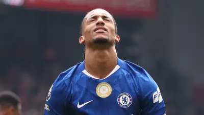 تشيلسي يطلب 100 مليون يورو لبيع جواو بيدرو لبرشلونة