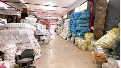 ضبط 11 طن زيت مجهول وآلاف العبوات المقلدة في مصنع غير مرخص بالشرقية