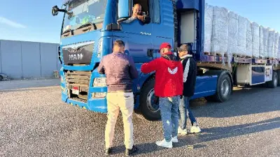 الهلال الأحمر يطلق قافلة 