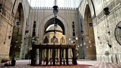 مواقيت الصلاة اليوم السبت 23 مايو 2026 في القاهرة والمحافظات