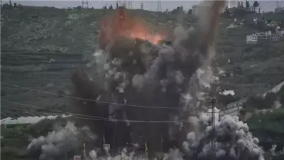 لبنان: 3 شهداء و19 جريحاً في غارات إسرائيلية على حاروف