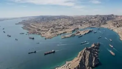 إيران تسمح بعبور 32 سفينة بمضيق هرمز وتقدم في المفاوضات مع أمريكا