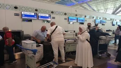 لحج آمن.. 4 تحذيرات من الصحة بشأن الأدوية قبل السفر