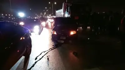 إصابة 4 أشخاص في حادث تصادم مروع بحي زايد ونقلهم للمستشفى