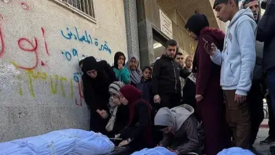استشهاد 4 فلسطينيين في قصف إسرائيلي على شقة ومركبة بغزة