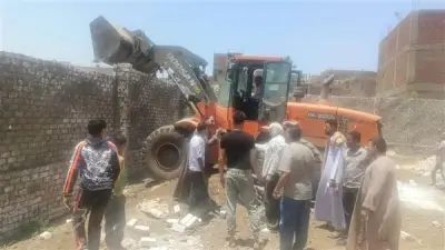 محافظ القليوبية يعلن إزالة 44 مخالفة بناء خلال عيد الأضحى