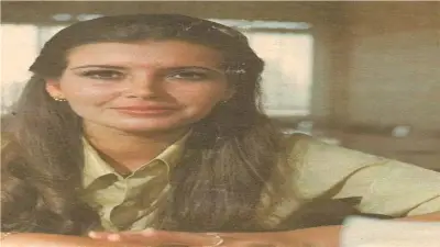 ملابس ميرفت أمين في ثرثرة فوق النيل تعود للموضة بعد 55 عاماً