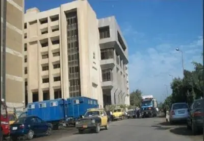 الحبس 6 أشهر وغرامة 10 آلاف جنيه لمتهم باقتحام مدرسة بالمحلة
