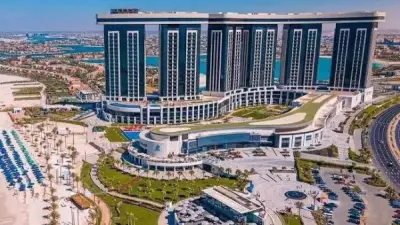 رئيس جهاز العلمين الجديدة: جوهرة المتوسط تتألق عالميًا وإشغالات العيد تجاوزت 70%