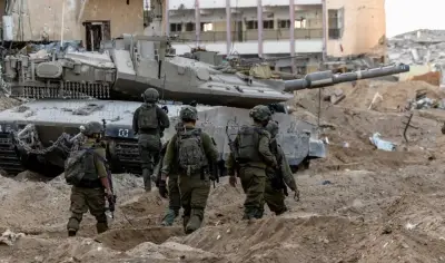 جيش الاحتلال يدمر 8 أنفاق ويستهدف عشرات المسلحين شمال قطاع غزة