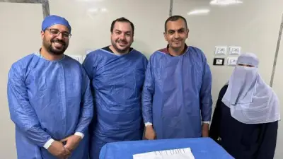 بالمنظار دون جراحة.. استخراج 9 مسامير حديدية من معدة مريضة بكفر الشيخ