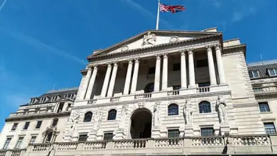 البنوك المركزية الكبرى تحذر من رفع وشيك لأسعار الفائدة
