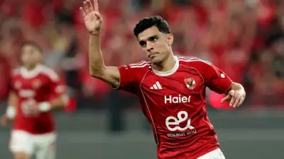 أشرف بن شرقي يمنح الأهلي التقدم على الزمالك في الدوري المصري