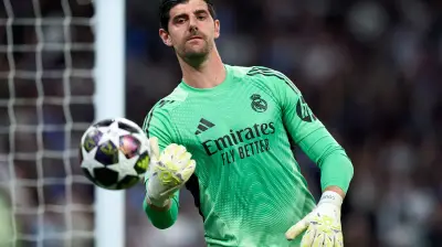 ريال مدريد يحسم موقف كورتوا من المشاركة في الكلاسيكو بعد التعافي