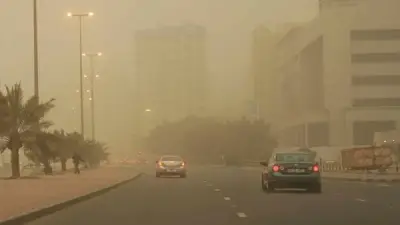 الأرصاد الجوية: العاصفة الترابية تضرب هذه المناطق وتدهور الرؤية