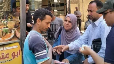 محافظ المنيا يشدد الرقابة على الأسواق ويضبط مخالفات في مغاغة