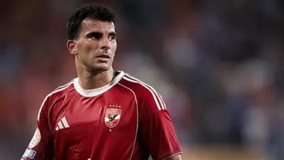 زيزو يشكو من آلام العضلة الخلفية بعد قمة الدوري مع الأهلي