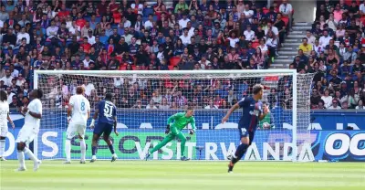 بي إس جي يسقط في فخ التعادل أمام لوريان في الدوري الفرنسي