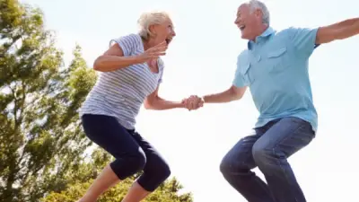 مفاجأة.. كثرة الضحك تعالج مشاكل الجهاز الهضمي