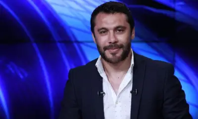 أحمد حسن يكشف حقيقة زيادة الأندية المصرية في دوري أبطال إفريقيا