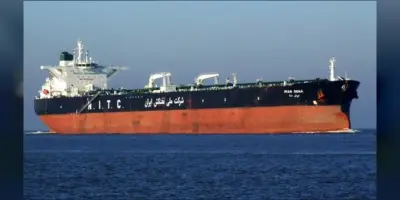 مصادر أمريكية: واشنطن ستواصل حصار صادرات إيران النفطية لأشهر