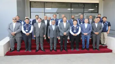 وزير الاتصالات يتفقد خطوط إنتاج الموبايل والتابلت بمصنع سامسونج في بني سويف