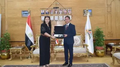 رئيس جامعة بنها: الدولة حريصة على تطوير المناهج لتواكب الثورة الصناعية