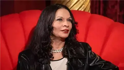 تشييع جثمان الفنانة سهير زكي من مسجد الشرطة بالشيخ زايد