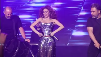 ميريام فارس تتألق بحفل غنائي مبهر في المكسيك وتثير الجدل بظهور زوجها