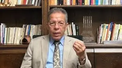 نقيب الأطباء يحذر: نظام الطيبات خطر على صحة الإنسان