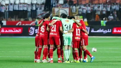 الكشف عن طاقم تحكيم مباراة الأهلي وإنبي في الدوري المصري