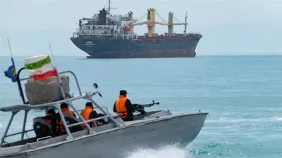 إيران تنفي مزاعم ترامب: لا صحة لادعاءات إغراق زوارق حربية