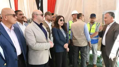 وزيرة الإسكان ومحافظ الفيوم يتفقدان محطة صرف صحي أبو شنب