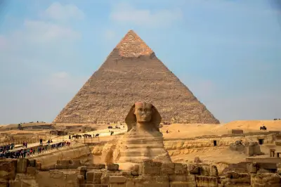 رحلة بحرية عبر قناة السويس تجمع قادة السياحة العالمية في مصر