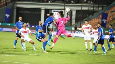 شوط أول سلبي بين سموحة والزمالك في الدوري المصري