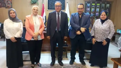 وكيل صحة الشرقية وعميد طب الزقازيق يبحثان توسيع خدمات تنظيم الأسرة
